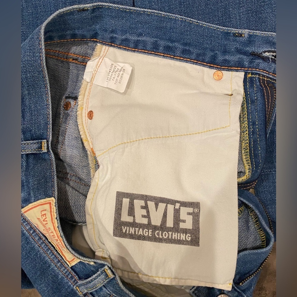 LEVI’S 1950'S 701* WOMEN'S JEANS selvedge Worn In Blue -Medium Wash size 28 - Picture 5 of 10